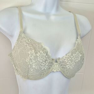 Vintage Victoria's Secret IPEX Lace Demi Bra 36C 2008 Y2k